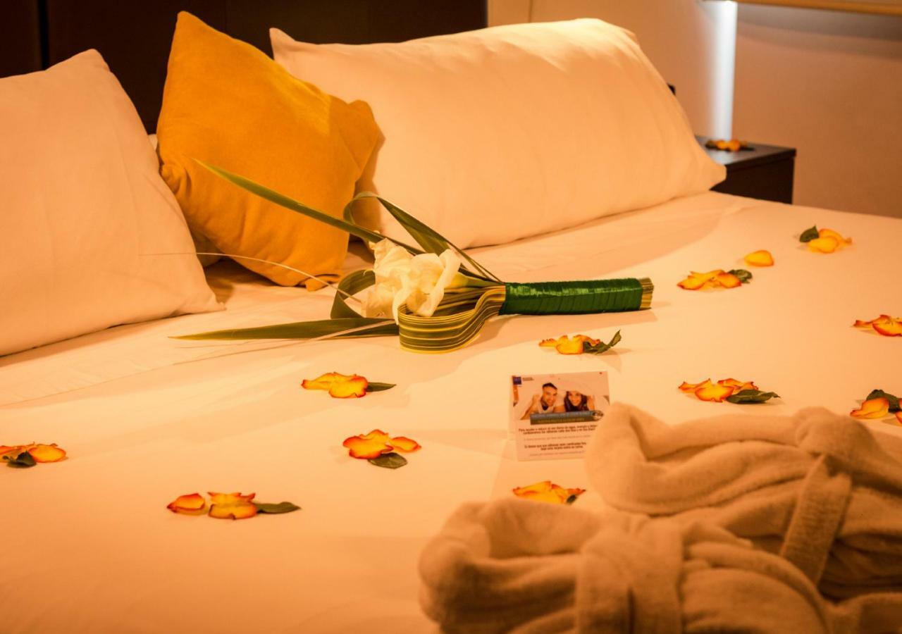 Tryp By Wyndham Bogota Usaquen Εξωτερικό φωτογραφία