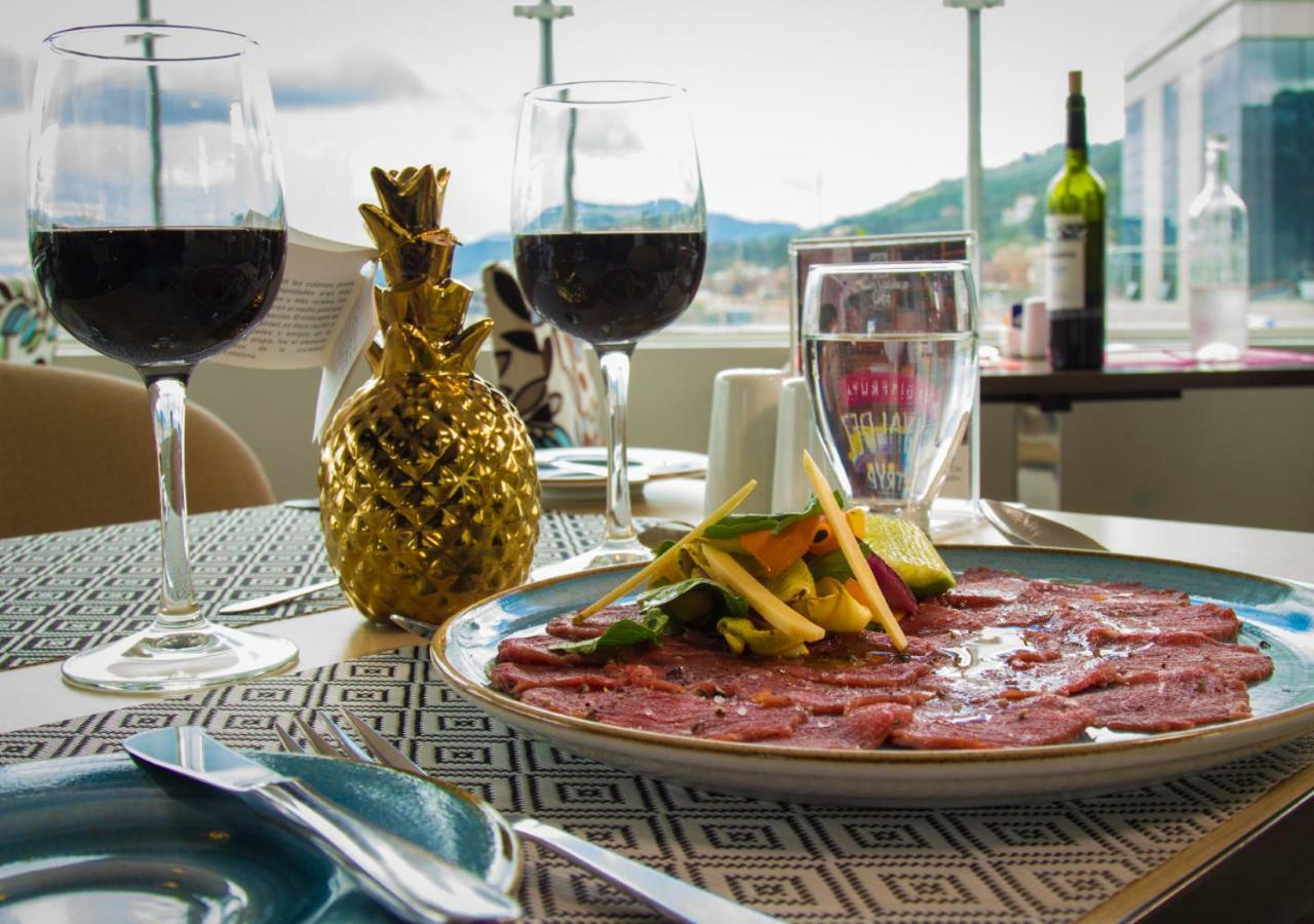 Tryp By Wyndham Bogota Usaquen Εξωτερικό φωτογραφία