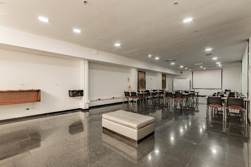 Tryp By Wyndham Bogota Usaquen Εξωτερικό φωτογραφία